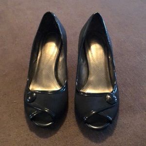 Naturalizer Black Button Pumps. Like New